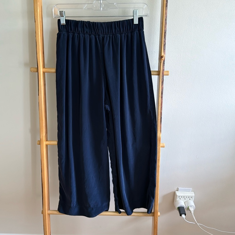 Elizabeth Suzann Navy Wide Leg Pants - SHORT